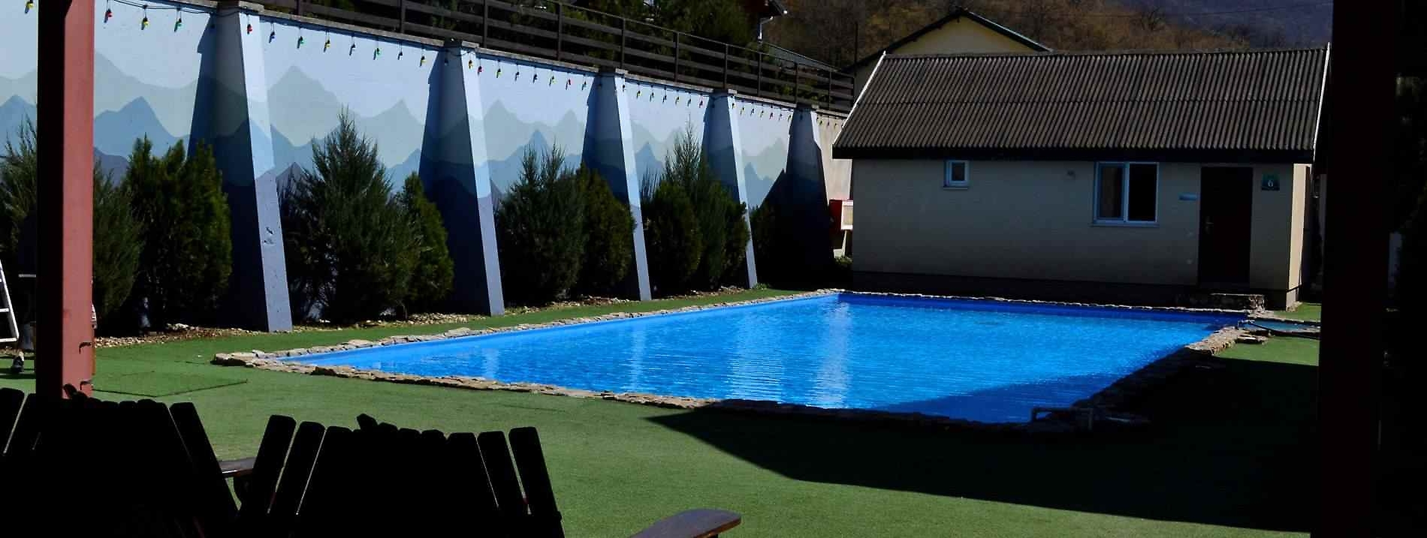 Семейный отдых в горном Крыму - усадьба Белый остров